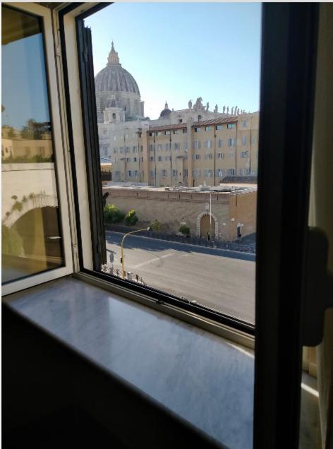 Il Panorama Di San Pietro Apartment Rome Bagian luar foto